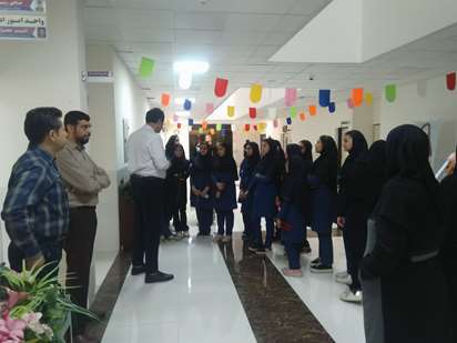 بازدید دانش آموزان از دانشکده پیراپزشکی 